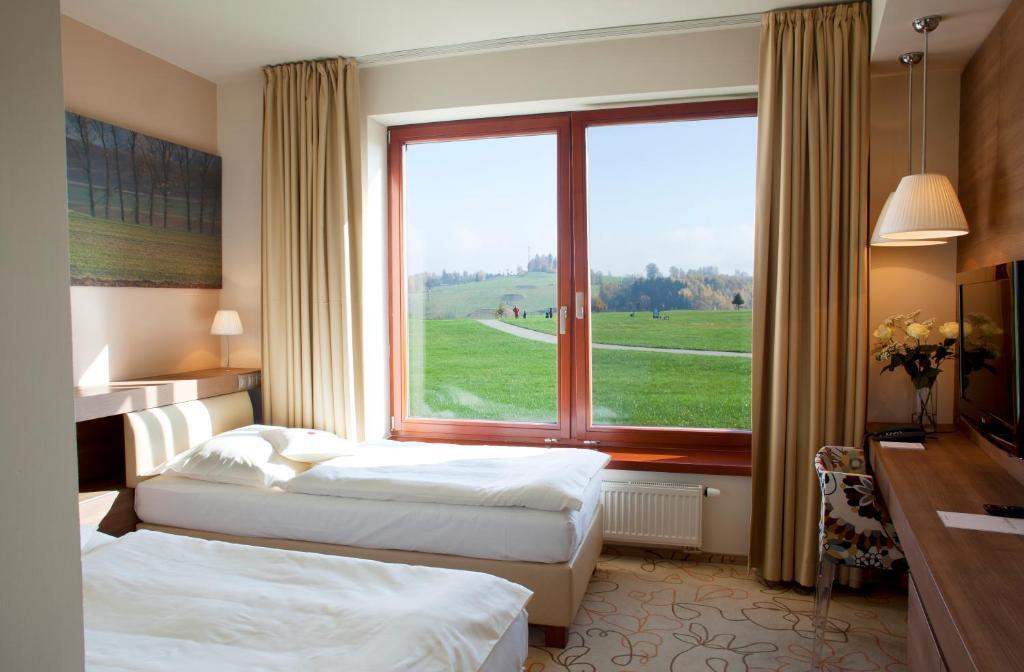Grund Resort Golf And Ski Mladé Buky Quarto foto